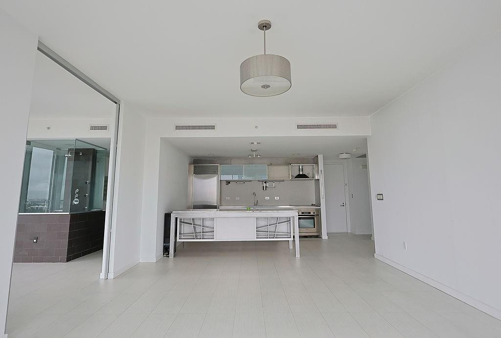 TEN MUSEUM PK RESIDENTIAL CONDO - Residential