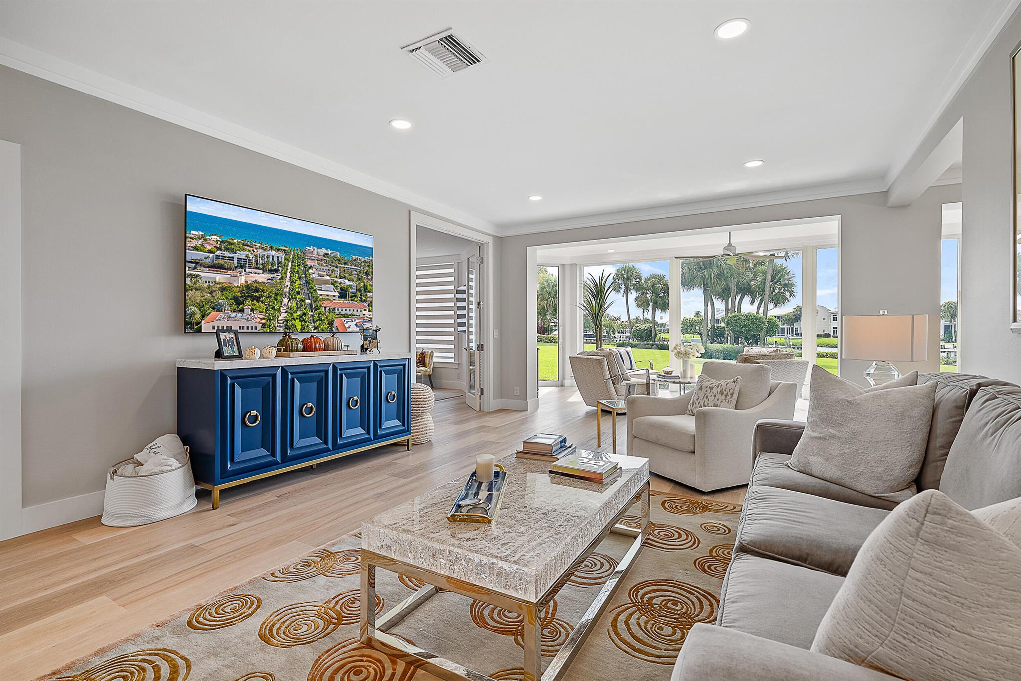 360 Spyglass Way