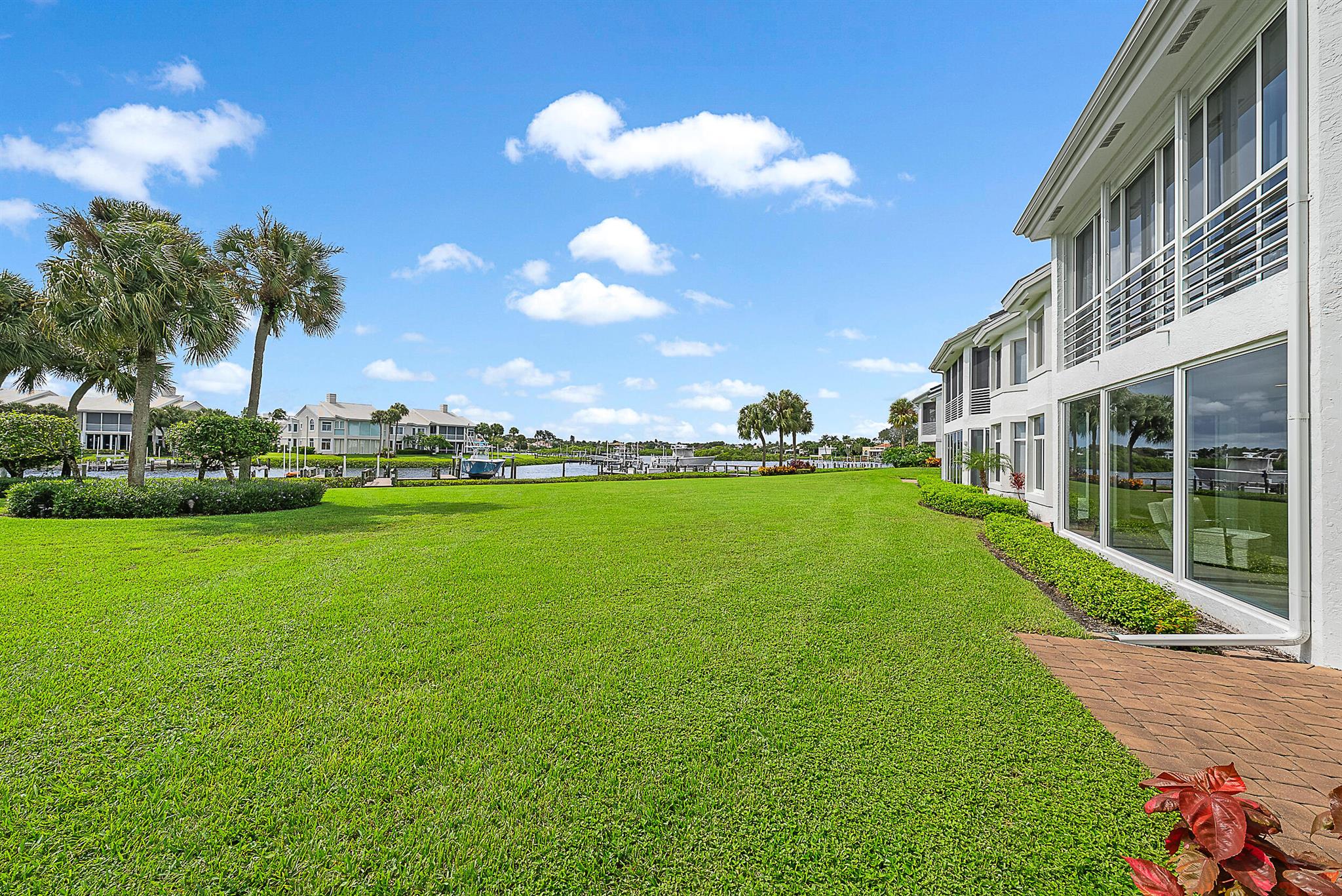 Admirals Cove - Residential