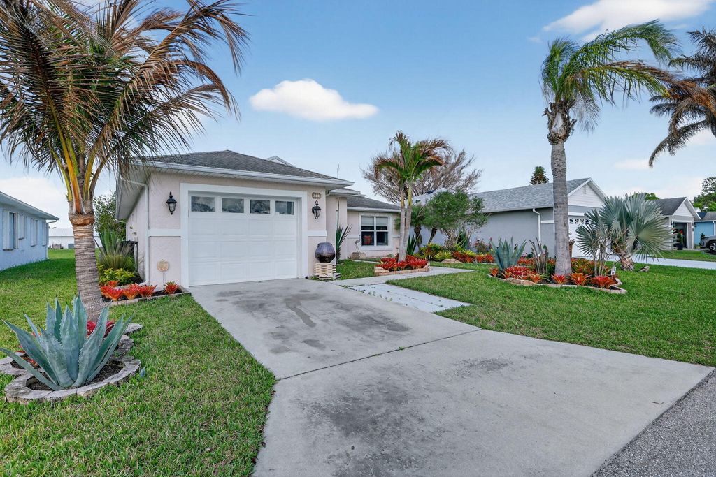 Photo of 6713 Alemendra Street, Fort Pierce, FL 34951 (MLS # B26003455)