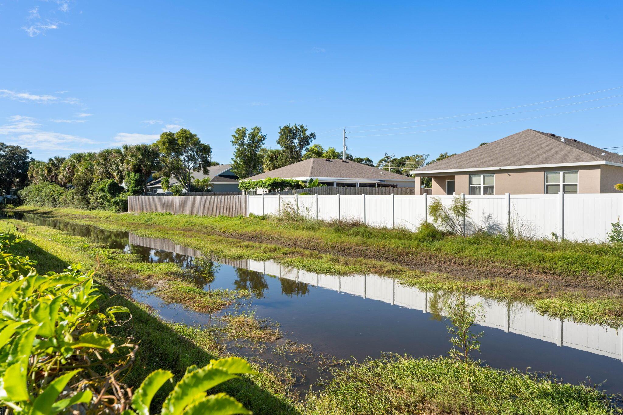 PORT ST LUCIE SECTION 30 - Residential