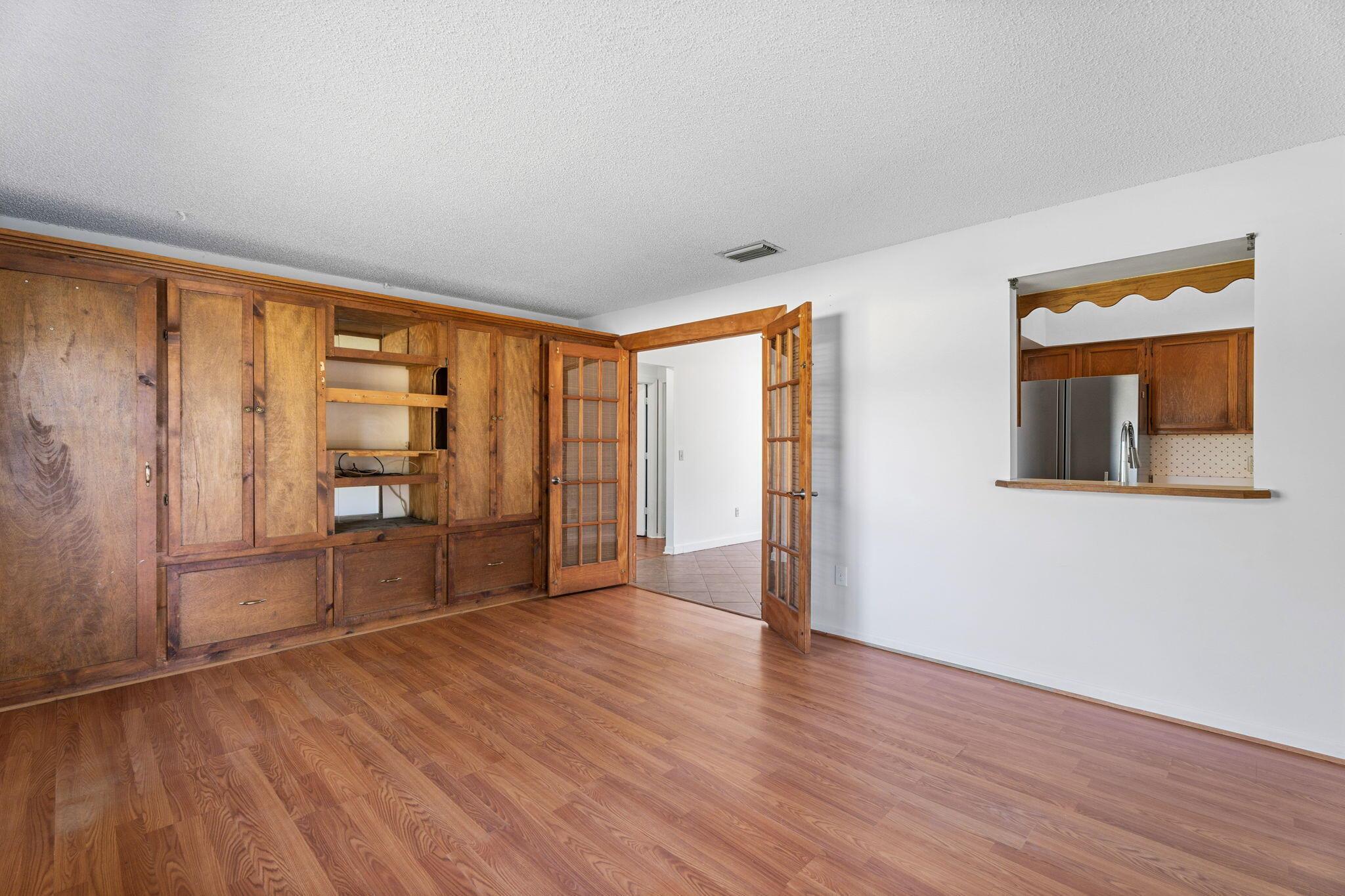 PORT ST LUCIE SECTION 30 - Residential