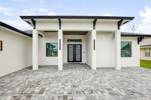 A home in Port St Lucie