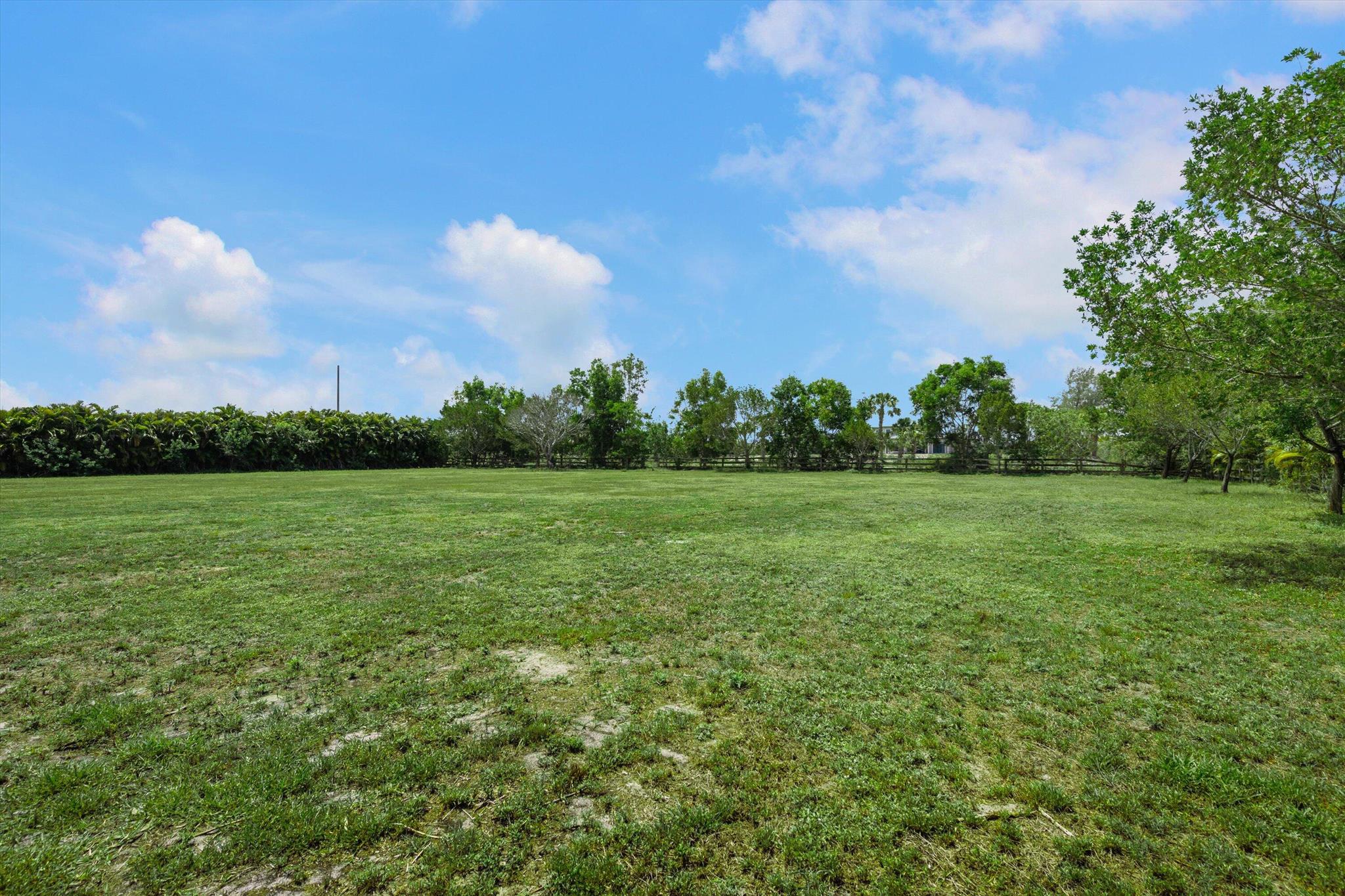 DEER RUN - Residential