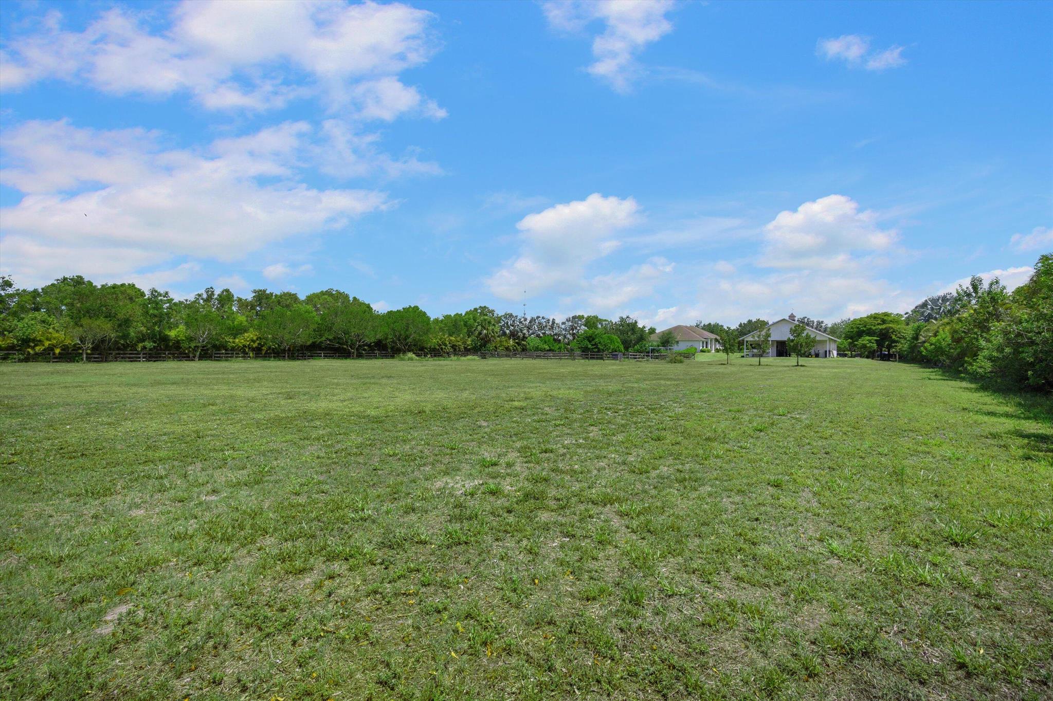 DEER RUN - Residential