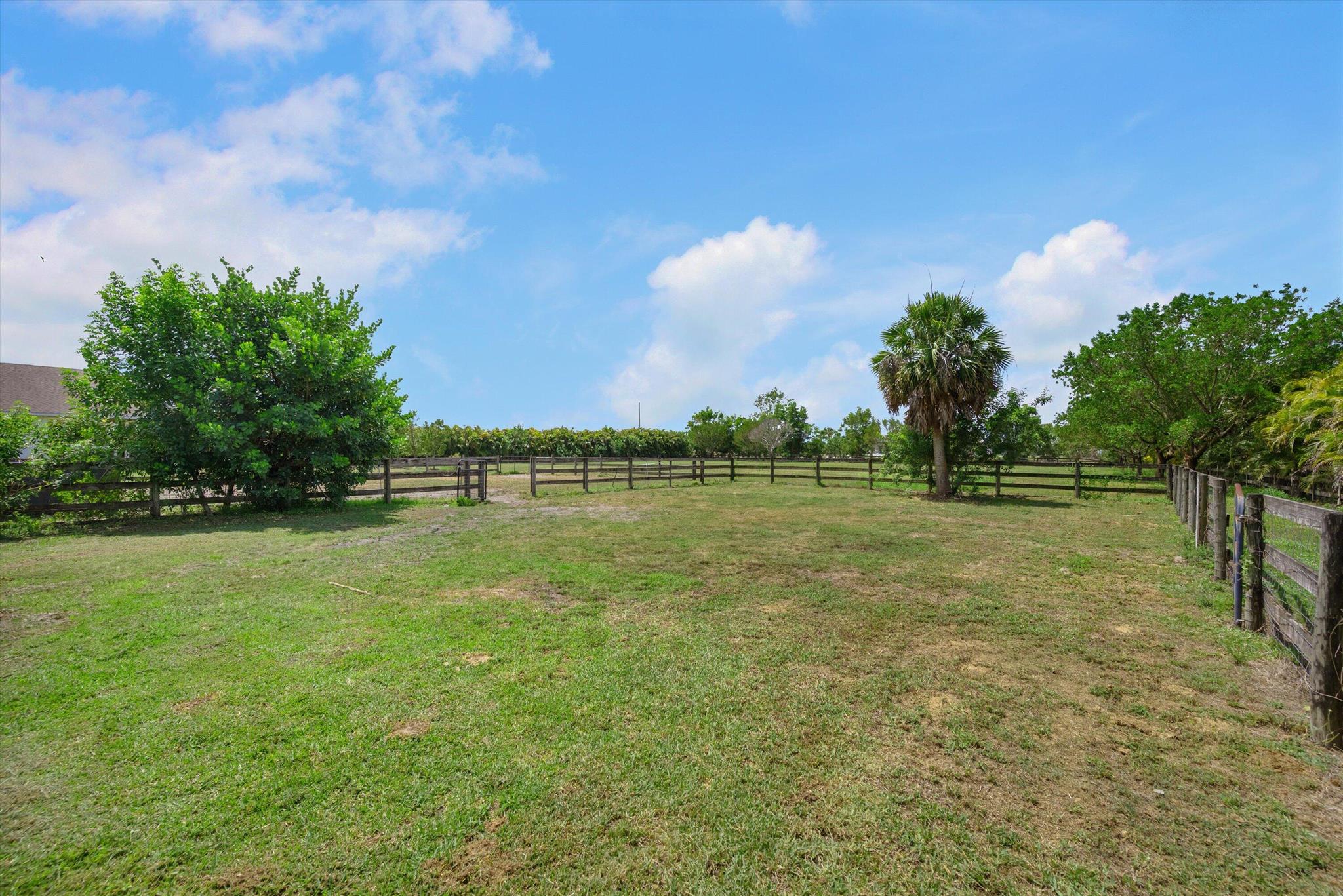 DEER RUN - Residential