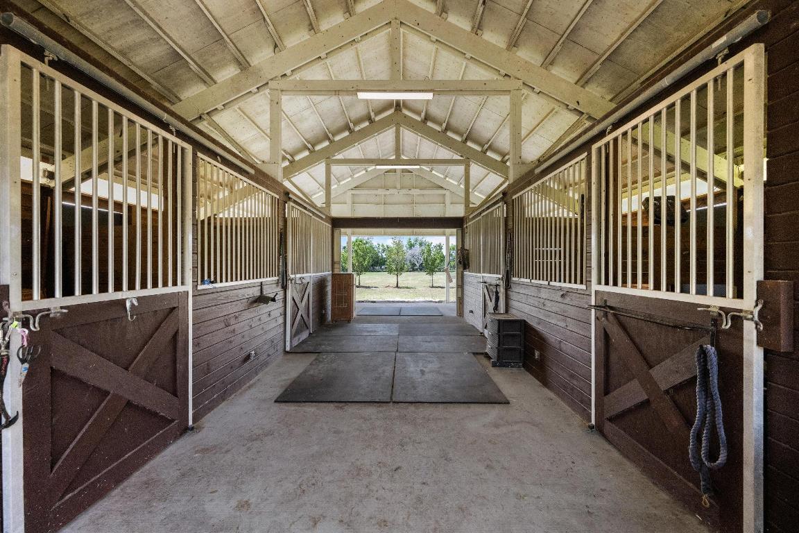 DEER RUN - Residential