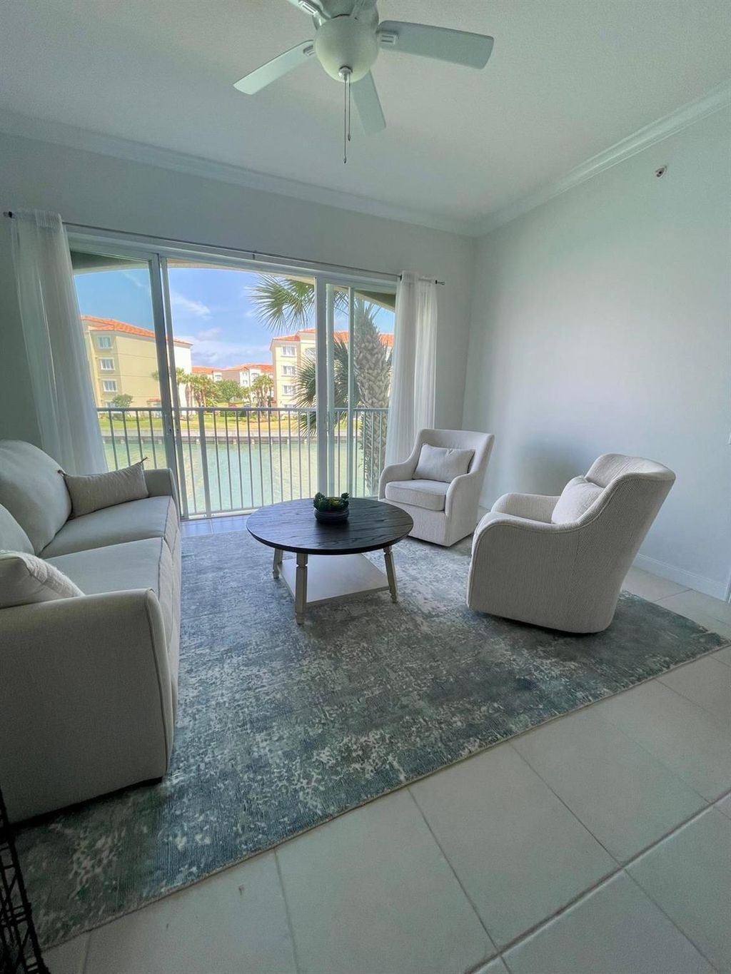 Photo of 18 Harbour Isle Drive W #203, Fort Pierce, FL 34949 (MLS # R10998091)