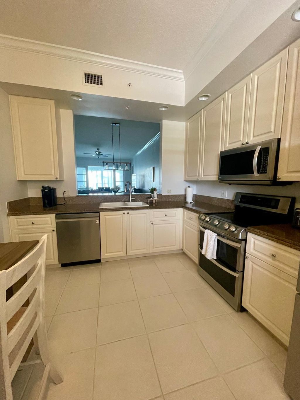 Photo of 18 Harbour Isle Drive W #203, Fort Pierce, FL 34949 (MLS # R10998091)