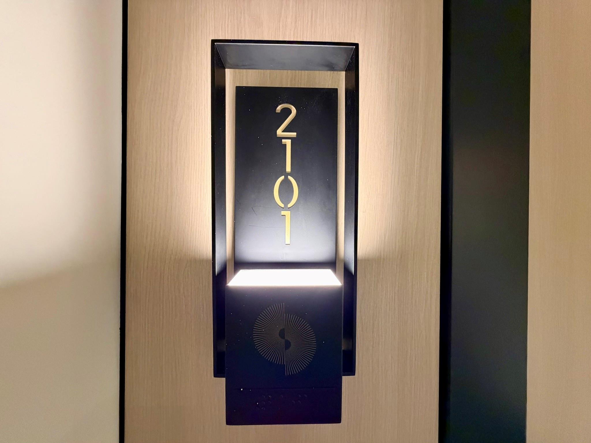 SELENE OCEANFRONT RESIDEN - Residential