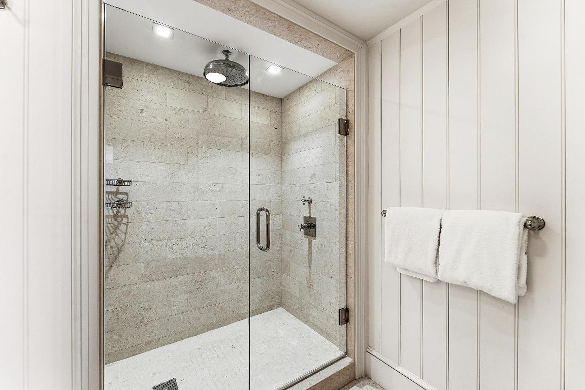 WATERVIEW TOWERS CONDO - Residential