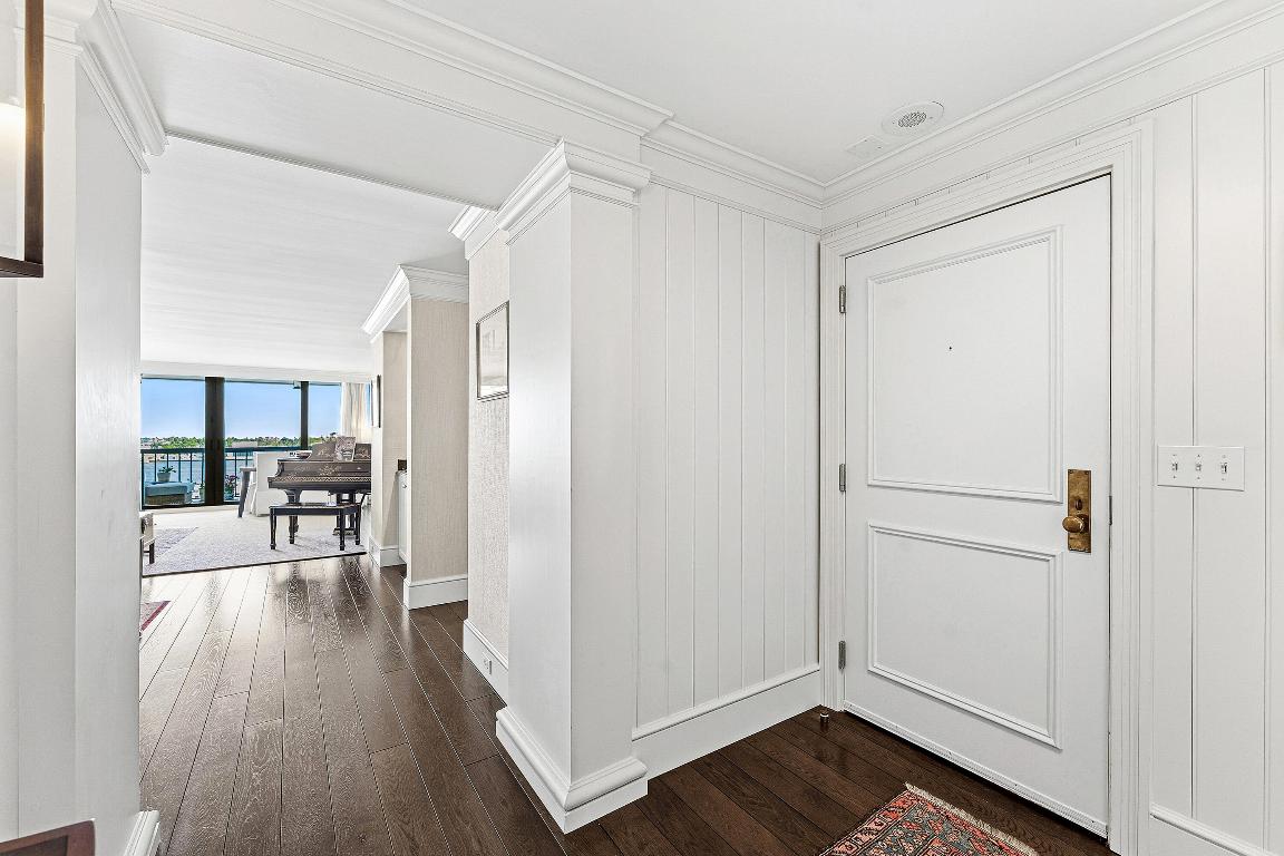 WATERVIEW TOWERS CONDO - Residential