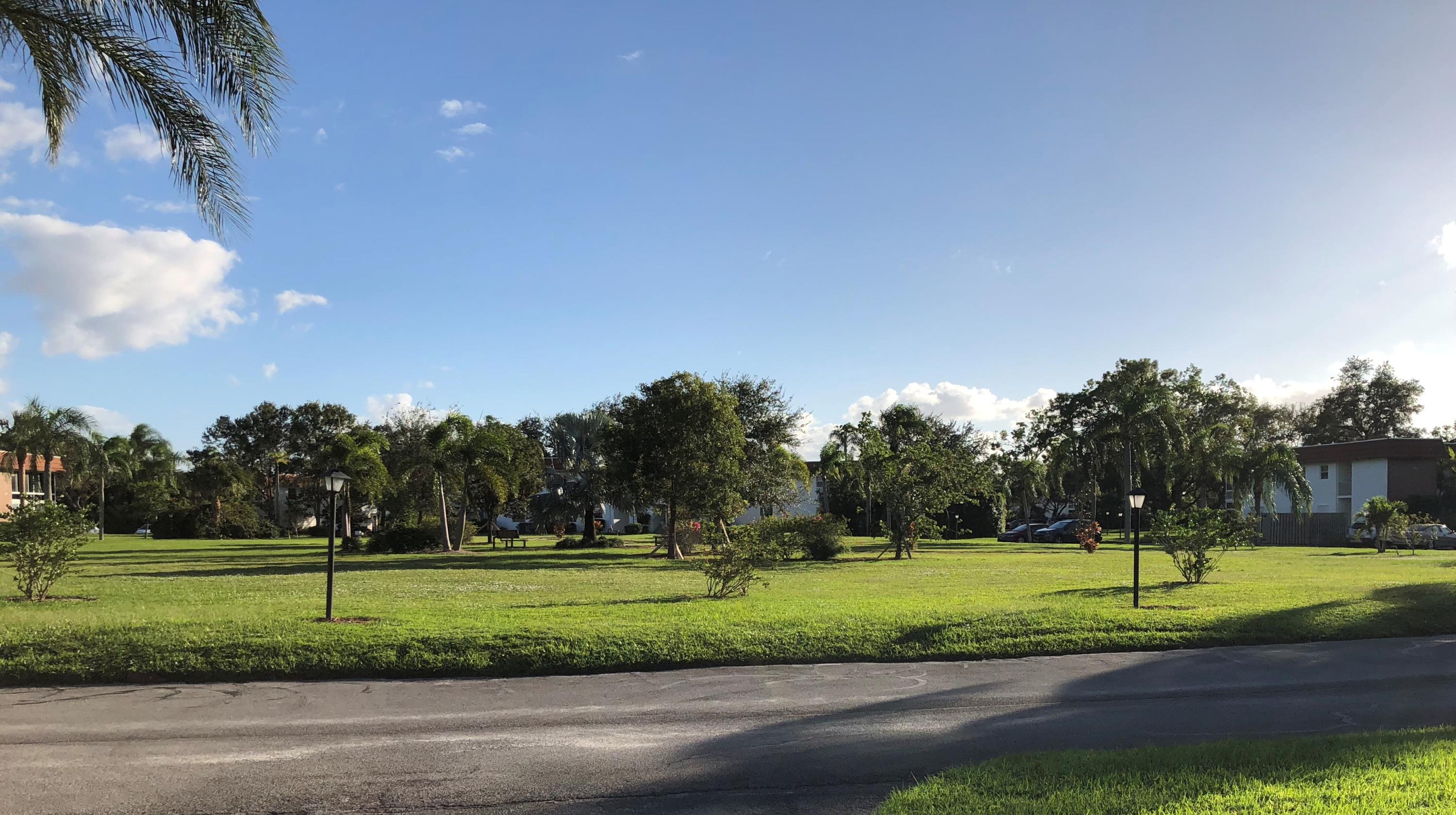 VISTA DEL LAGO CONDO - Residential