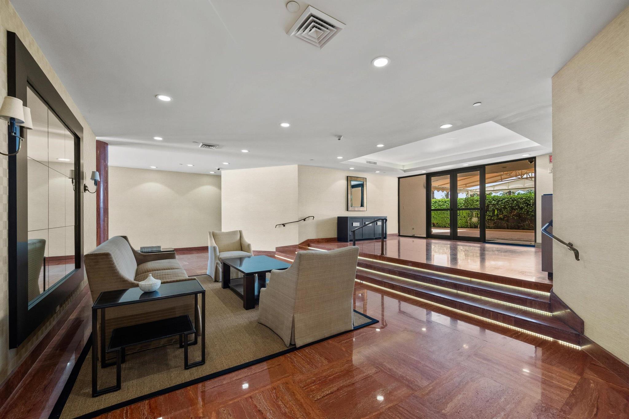 LEVERETT HOUSE COND DECL - Residential