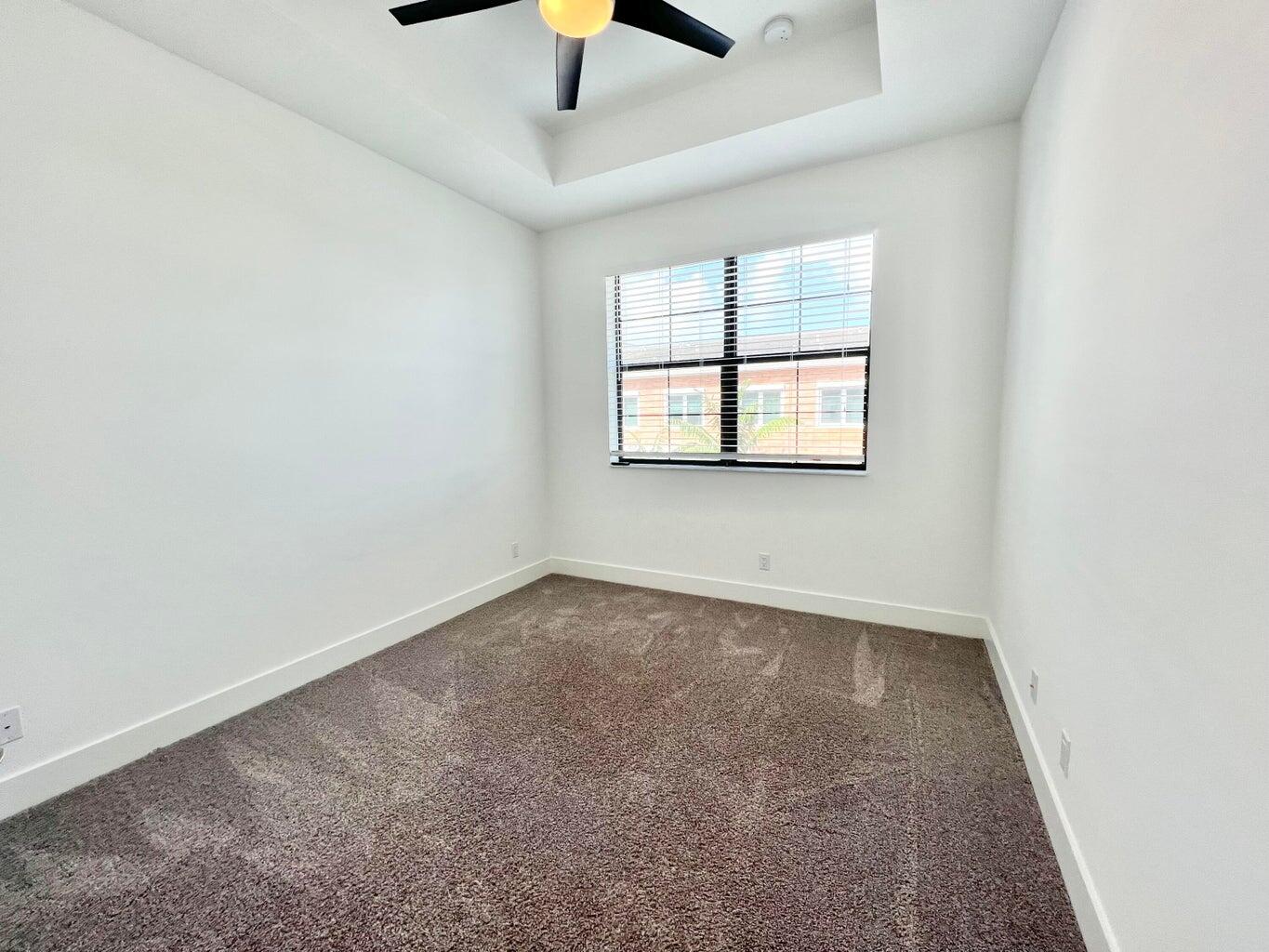 ALTON NEIGHBORHOOD 1 - Residential Lease