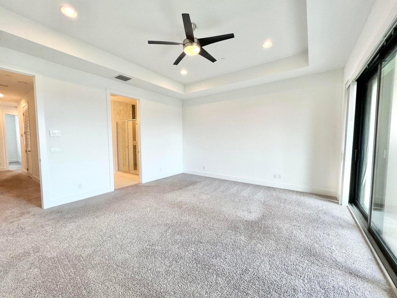 ALTON NEIGHBORHOOD 1 - Residential Lease