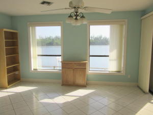 HORSESHOE POINT SHORES - Residential