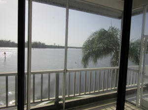 HORSESHOE POINT SHORES - Residential