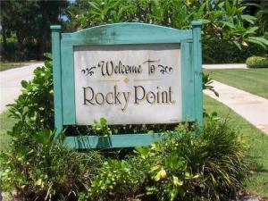 HORSESHOE POINT SHORES - Residential