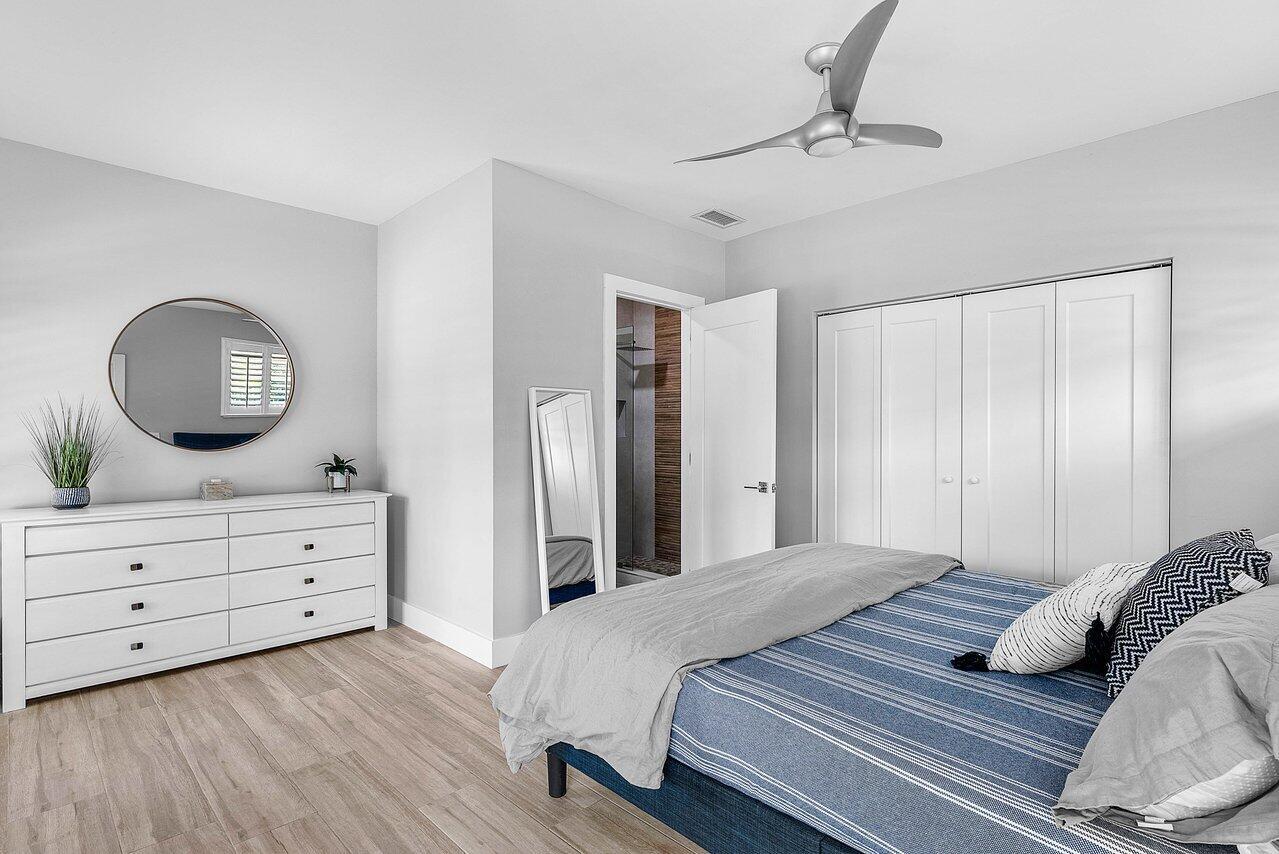 PADDOCK PARK 2 OF WELLING - Residential Lease