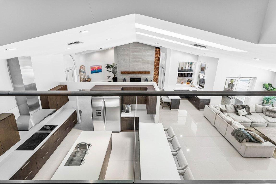 14559 Draft Horse Lane