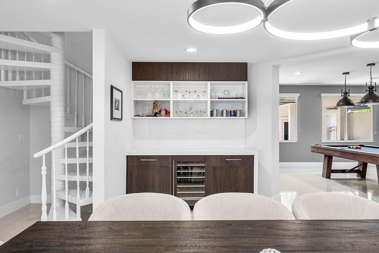 PADDOCK PARK 2 OF WELLING - Residential Lease