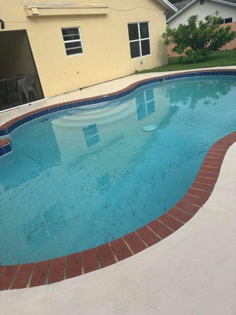 WOODED ACRES - Residential Lease