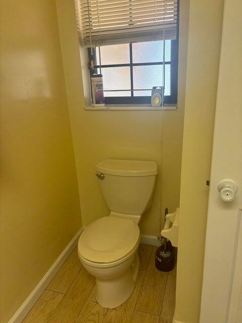 WOODED ACRES - Residential Lease