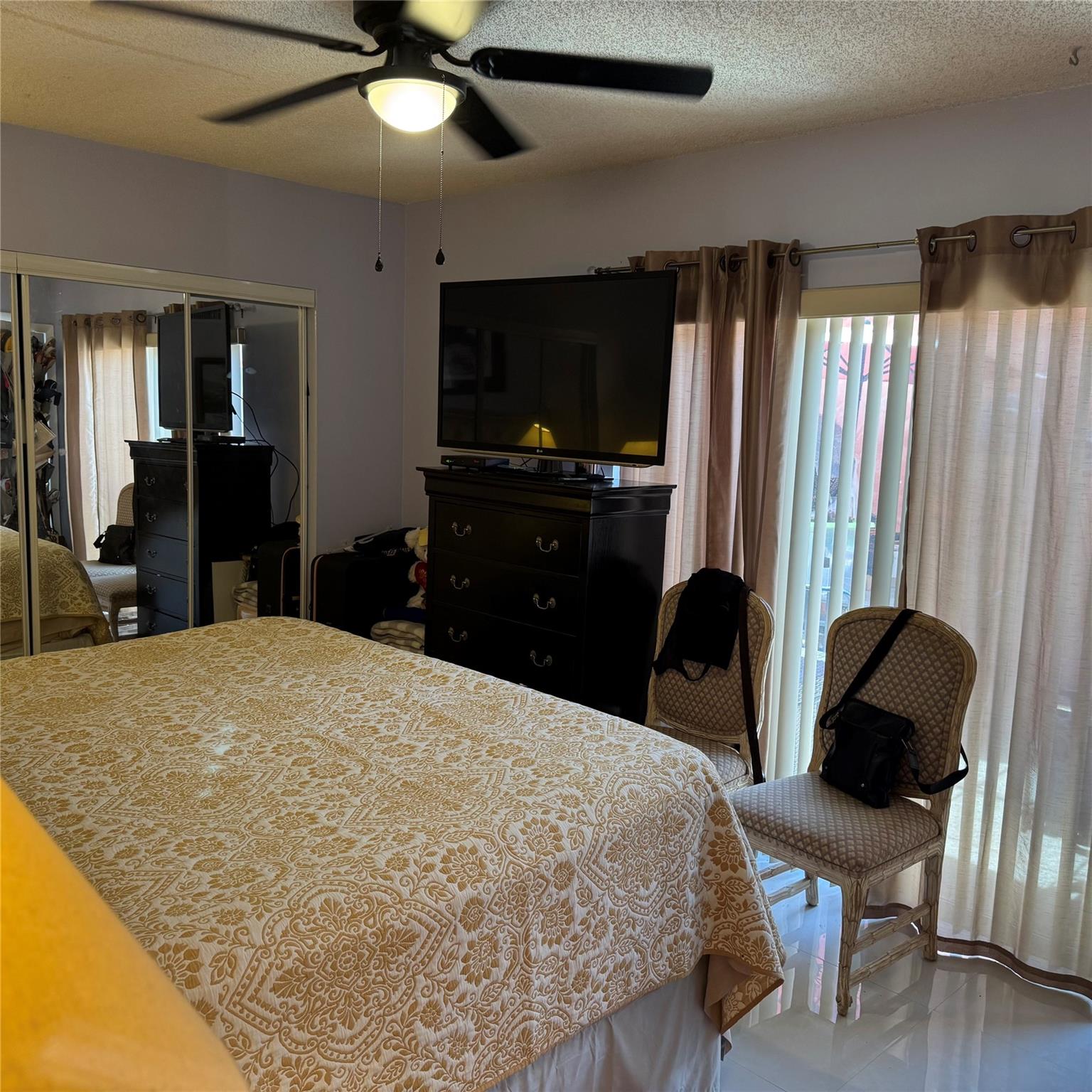 OAKBROOK - Residential