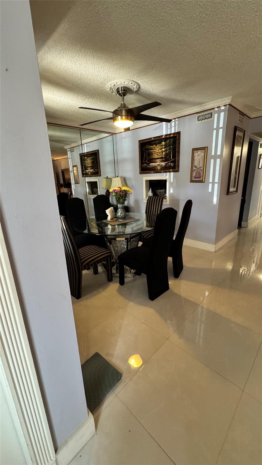 OAKBROOK - Residential