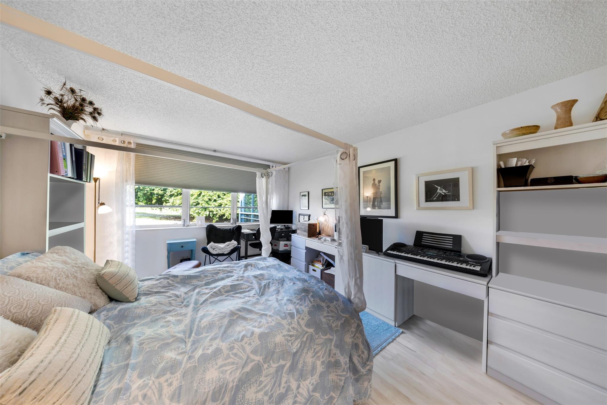 No 128 Palm-Aire Country - Residential Lease