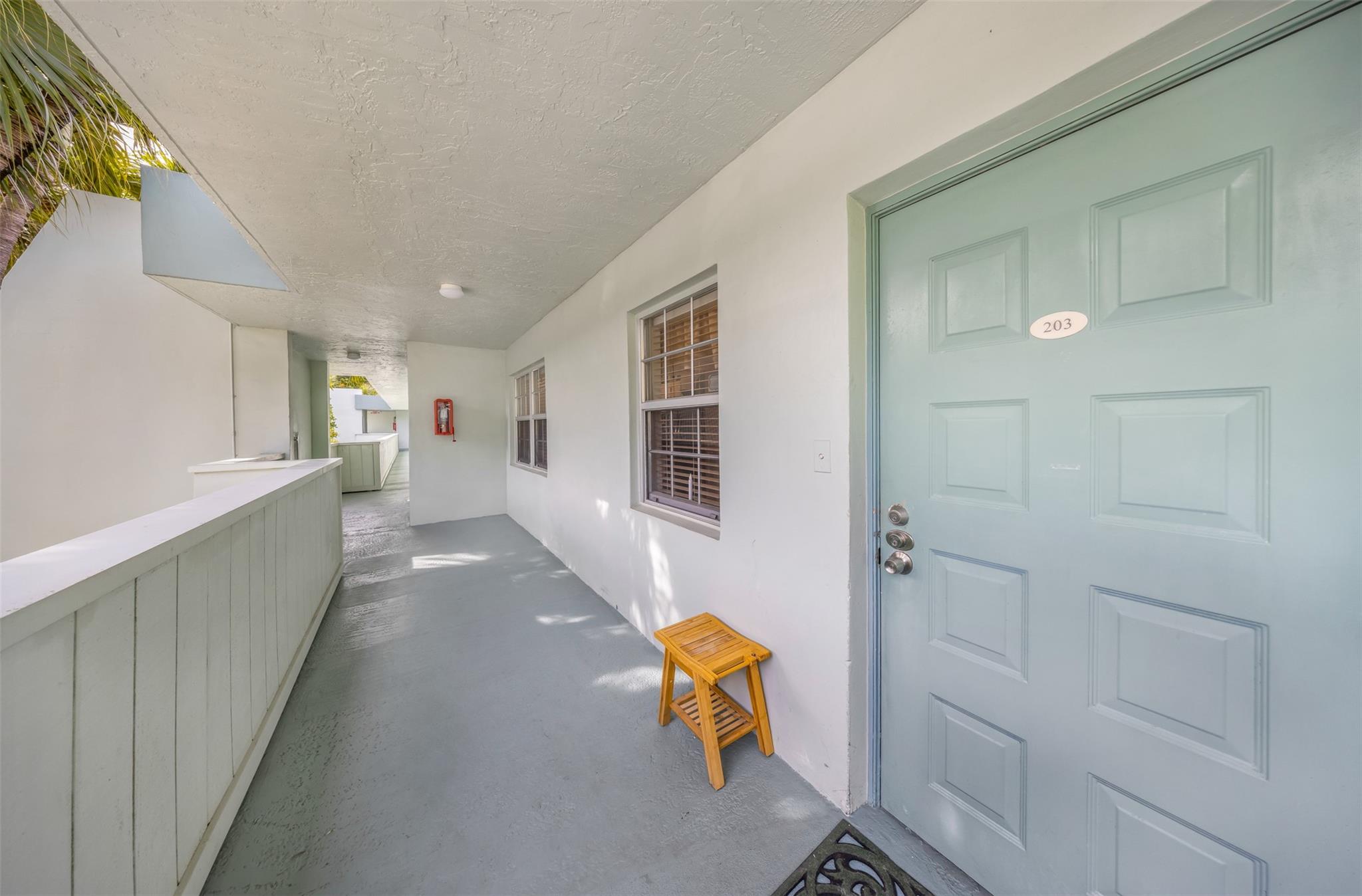 No 128 Palm-Aire Country - Residential Lease