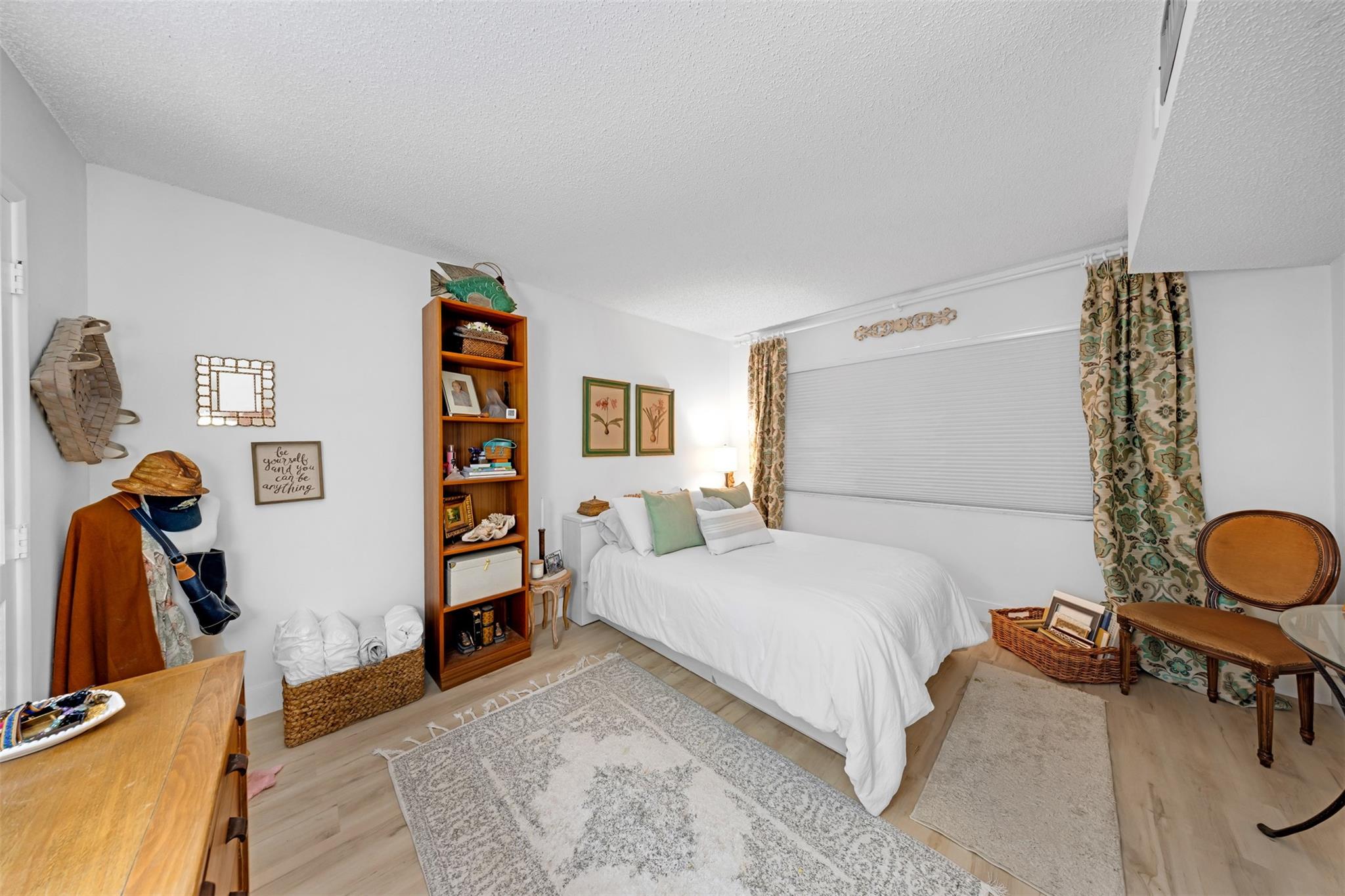 No 128 Palm-Aire Country - Residential Lease