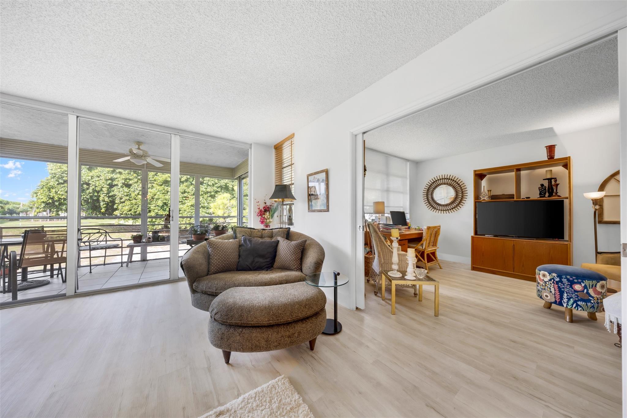 No 128 Palm-Aire Country - Residential Lease