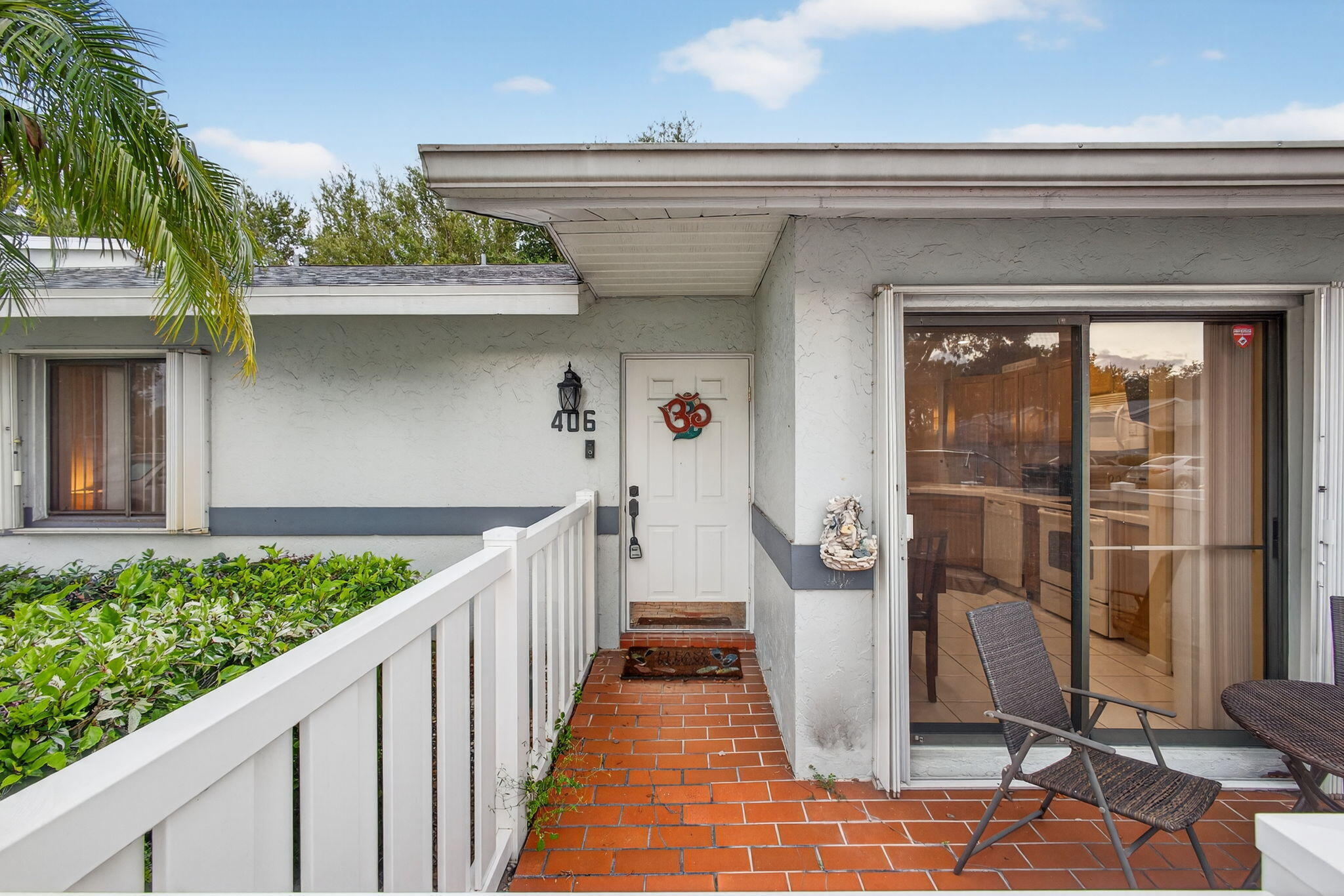 ARBOURS II OF THE PALM BEACHES CONDO - Residential