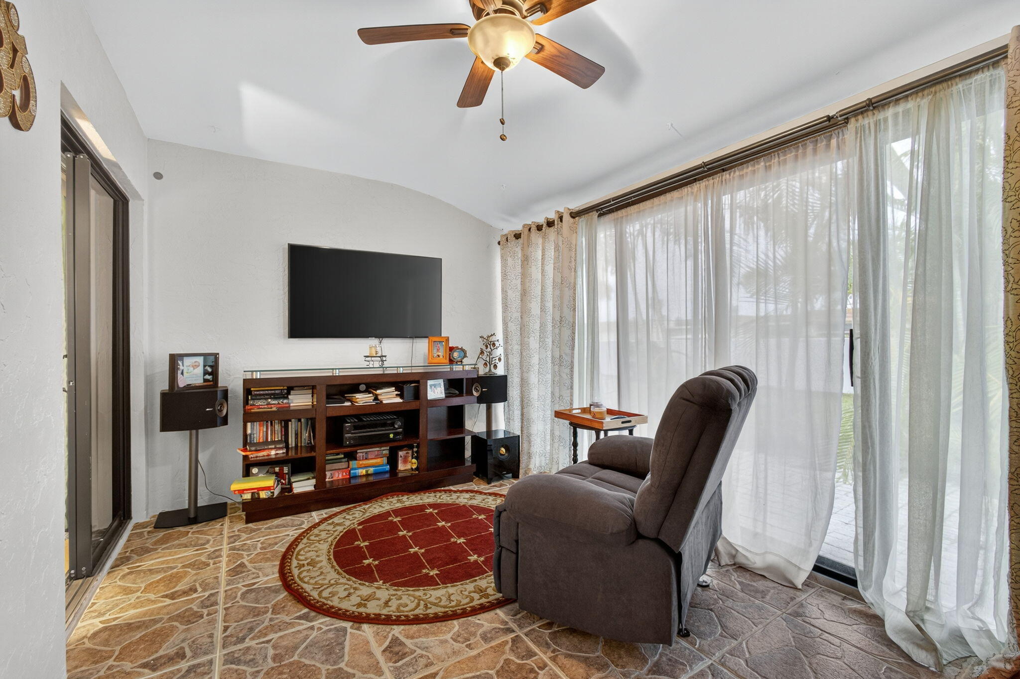 ARBOURS II OF THE PALM BEACHES CONDO - Residential