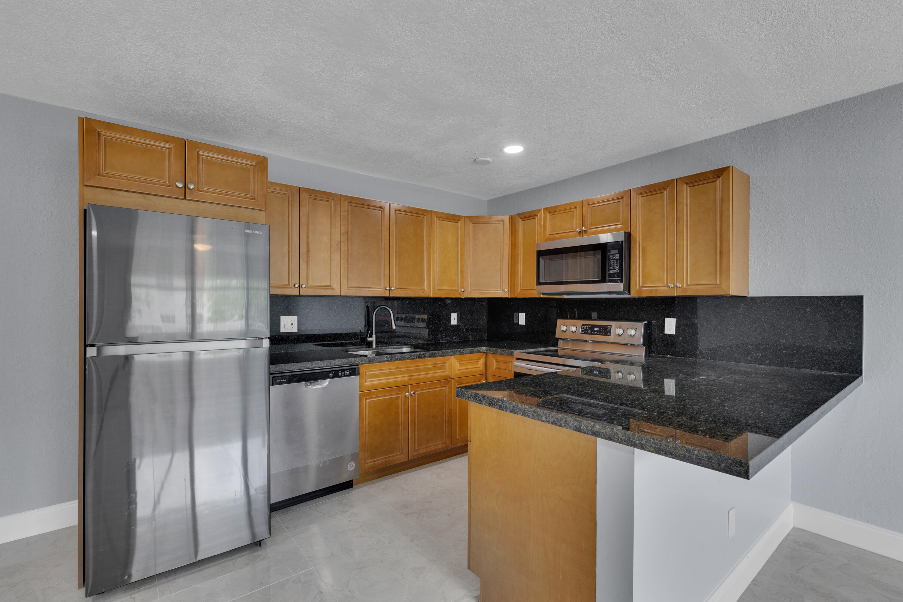 FAIRVIEW AMENDED PLAT - Residential Income