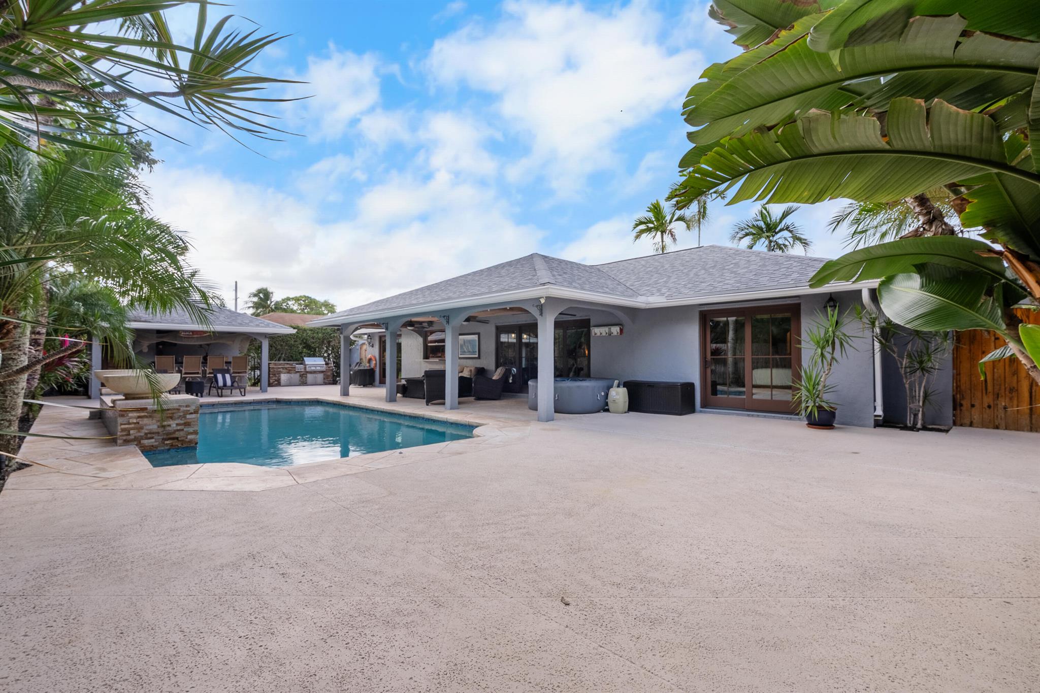 Loxahatchee Pines - Residential