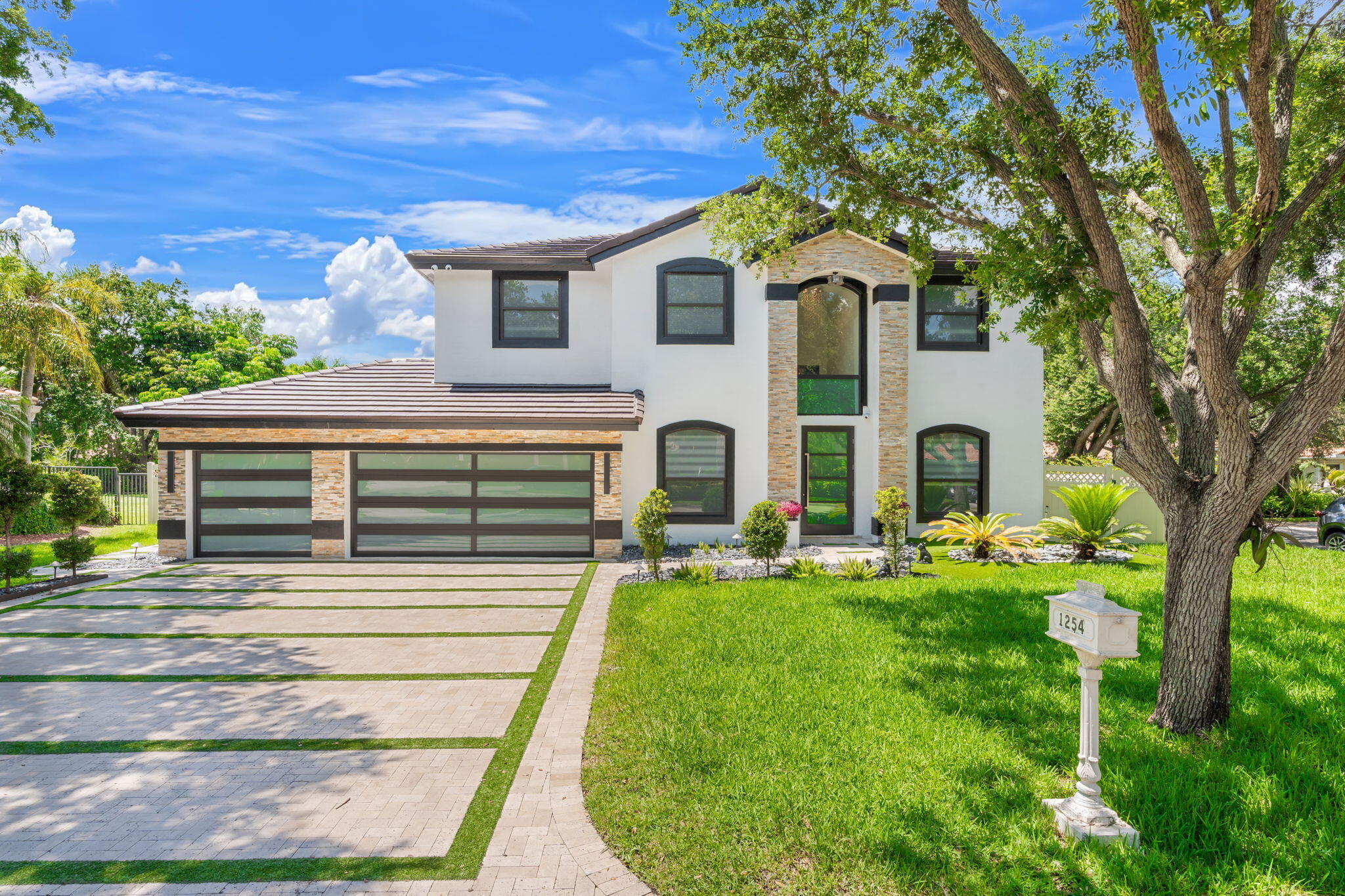 1254 NW 102nd Way