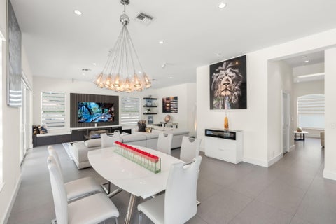 Tiny photo for 1254 NW 102nd Way, Coral Springs, FL 33071 (MLS # B26035717)
