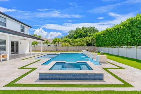 Tiny photo for 1254 NW 102nd Way, Coral Springs, FL 33071 (MLS # B26035717)