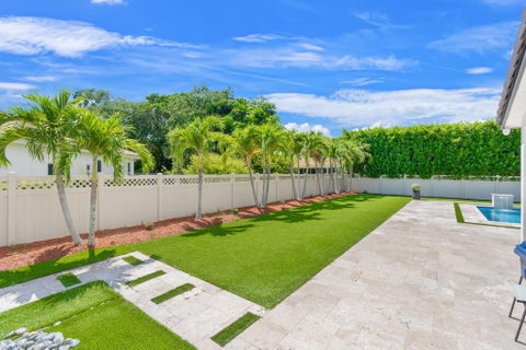 Tiny photo for 1254 NW 102nd Way, Coral Springs, FL 33071 (MLS # B26035717)