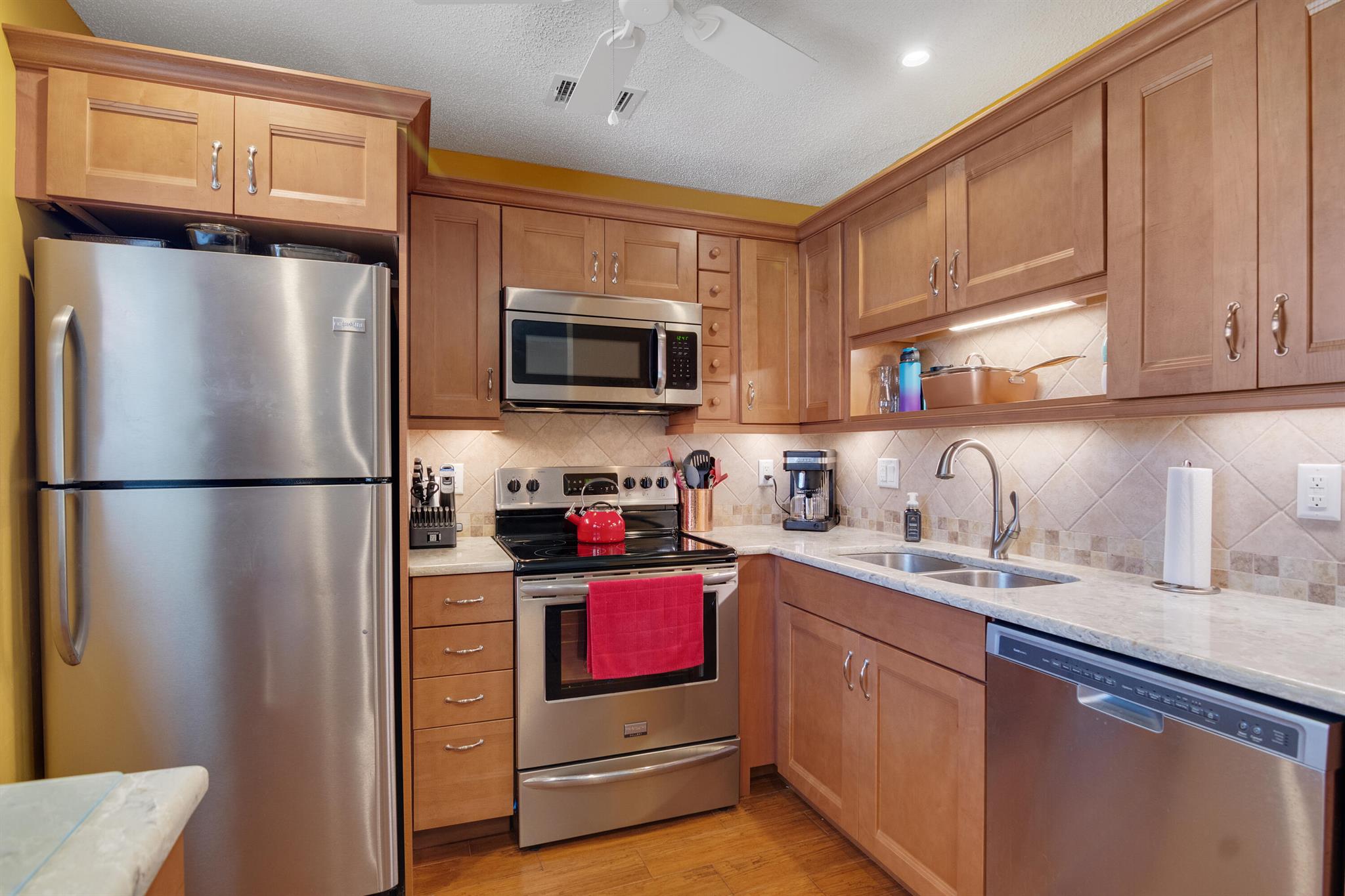 VISTA ROYALE PHASE IV BLD - Residential