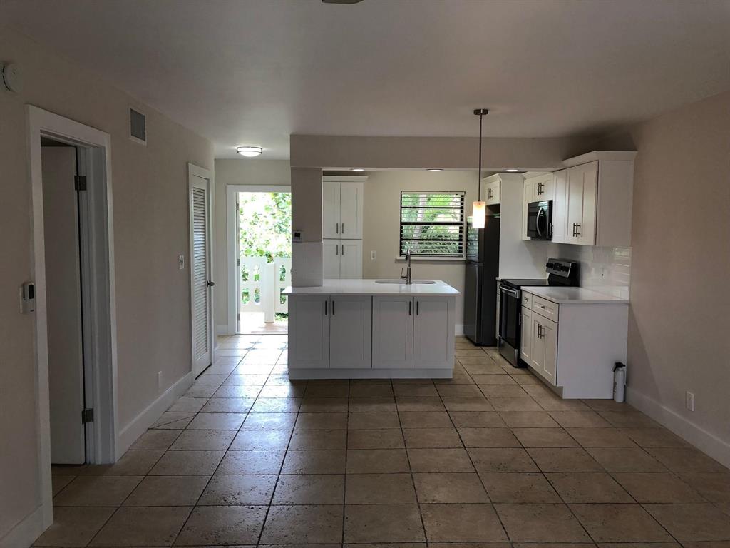 FULLY RENOVATED IN 2020, THIS UNIT IS IN THE ABSOLUTELY BEST KEPT PROPERTY IN THE AREA...STEPS TO THE OCEAN AND BEACH FROM THIS VERY WELL KEPT...QUAINT COMPLEX OF 10 UNITS WITH A COMMUNITY SWIMMING POOL. THE UNIT IS A LARGE 1 BEDROOM, 1.5 BATHROOM, SCREENED PATIO, WALK IN CLOSET, WASHER & DRYER IN THE UNIT. WATER IS INCLUDED IN THE RENT. 1 PET PERMITTED - 25LBS. AND UNDER. $1,000 SECURITY DEPOSIT ,FIRST MONTH RENT, A CREDIT REPORT, AND TENANT APPLICATION (ATTACHED TO MLS) IS ALL THAT IS REQUIRED FOR MOVE IN.