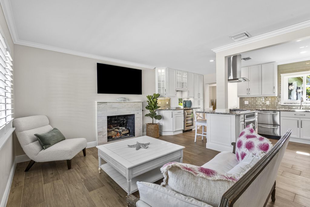 Photo of 1501 NE 2nd Avenue, Delray Beach, FL 33444 (MLS # R10999860)