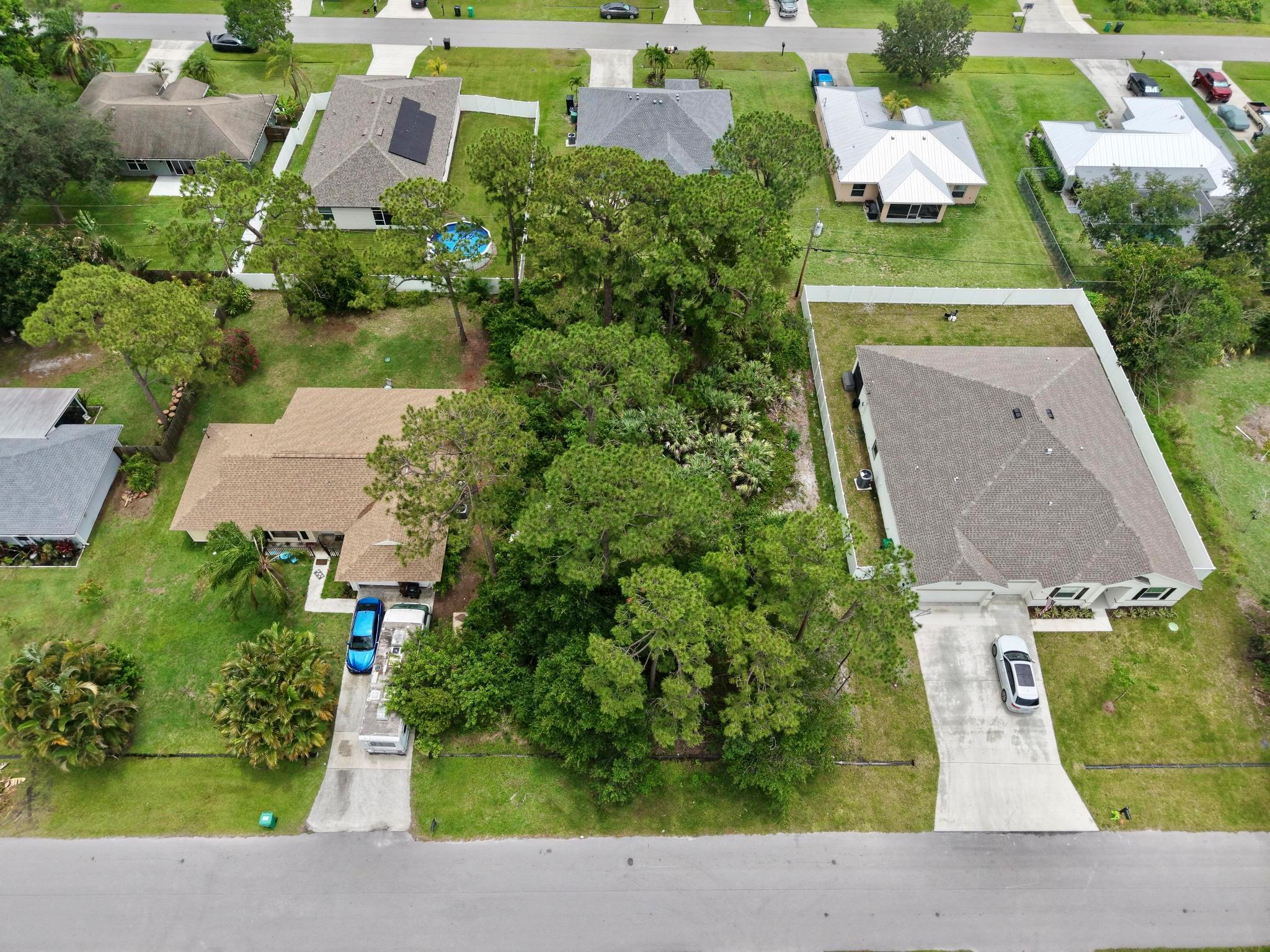1649 SW Cycle Street, Port St Lucie, FL, 34953/$160,000 1 1649 SW Cycle Street