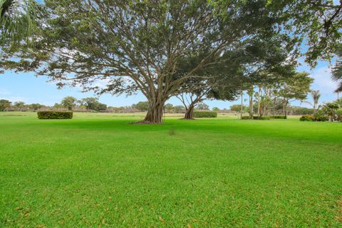 A home in Lake Worth