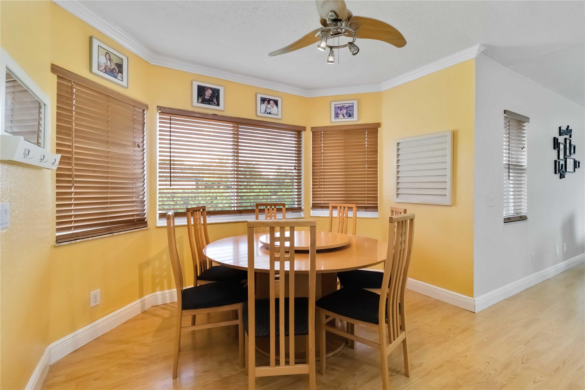 DAVIE WHISPERING PINES - Residential
