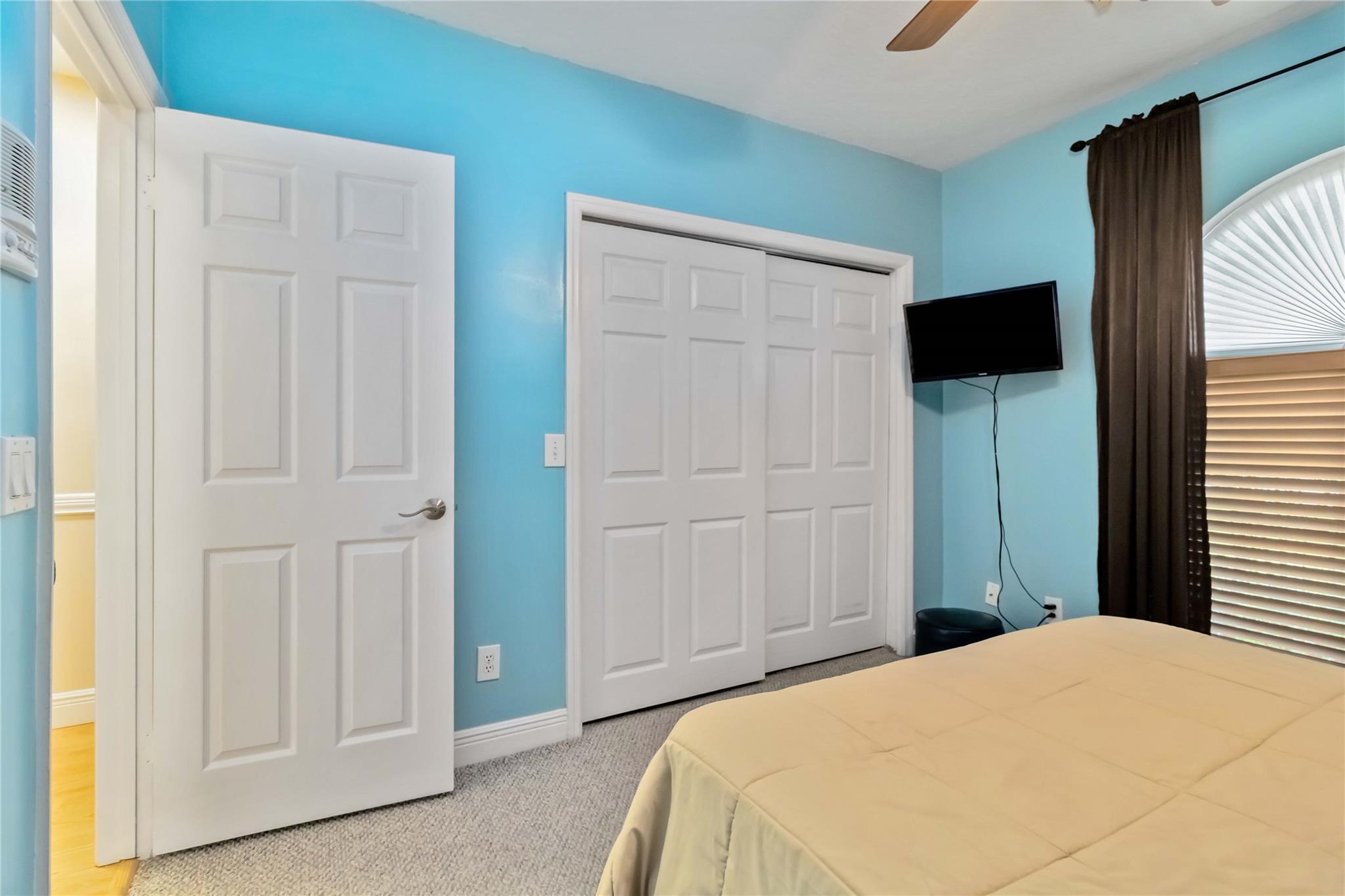 DAVIE WHISPERING PINES - Residential