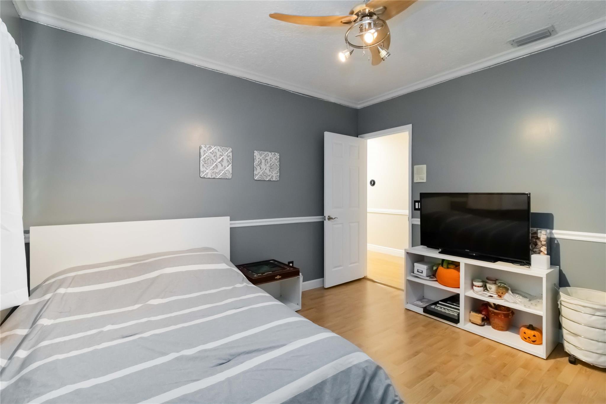 DAVIE WHISPERING PINES - Residential